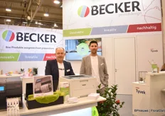 Markus Reule and Okan Tüysüz of Becker. One of the innovations they are presenting is the laser pet, which you can print on a regular printer. “We can easily customise the order so that they can have all kind of labels and print them in color on the wit own laser printer on the office.”